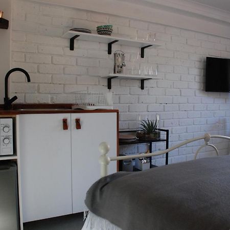 Secure, Private, Queen Room Close To Airport Port Elizabeth Eksteriør bilde