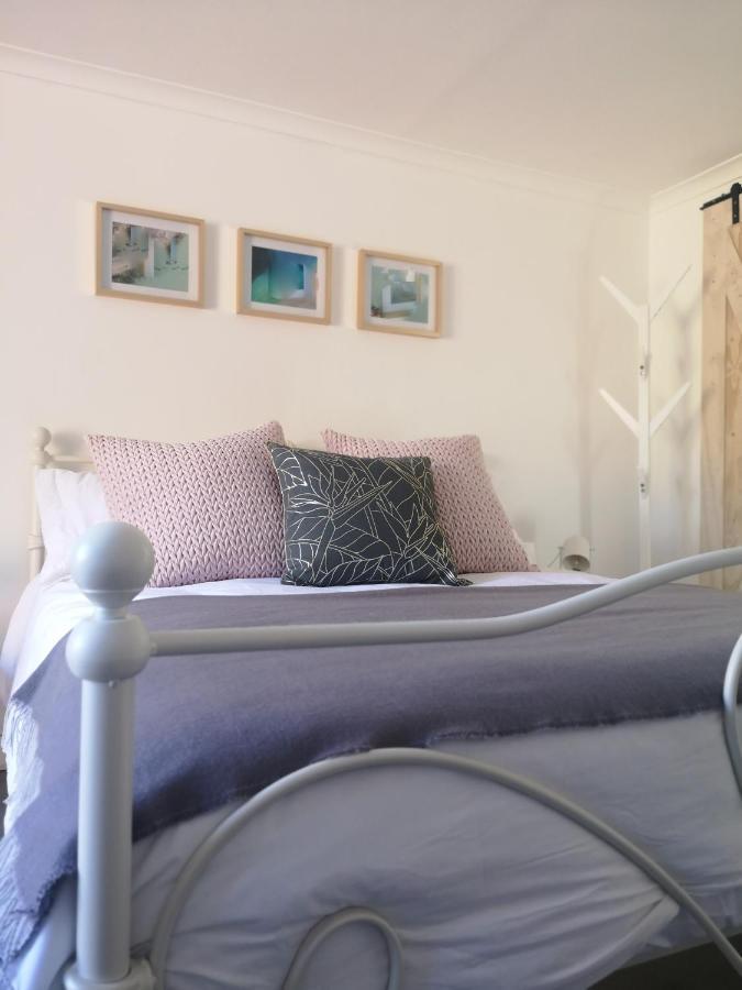 Secure, Private, Queen Room Close To Airport Port Elizabeth Eksteriør bilde